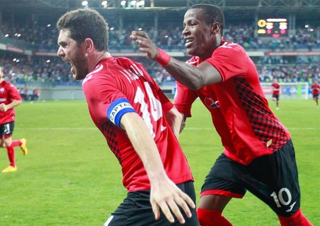 Παραμένει κρατούμενος