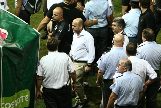 Έμπλεξε όποτε το έκανε