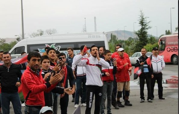 Αποθέωση για τους παίκτες της Γκαμπάλα