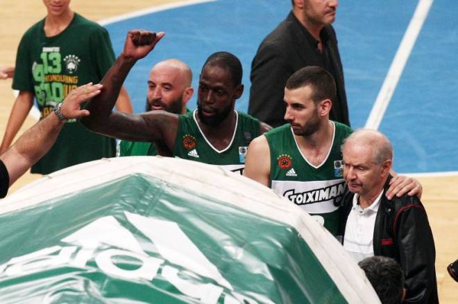 ΔΕΙΤΕ ΤΟ - Βίντεο… ΕΠΟΣ για το ντέρμπι! (video)