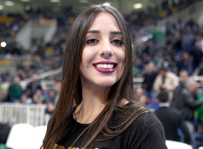 Πολλές... ομορφιές στο ΟΑΚΑ!