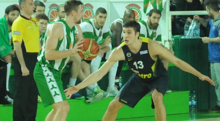 Απίθανη νίκη για Φενερμπαχτσέ με Μπογκντάνοβιτς! (vid)