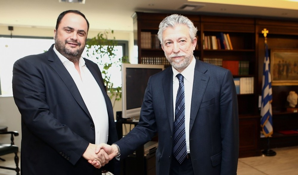 Κοντονή... ΚΟΥΡΑΣΕΣ!