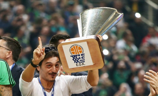 Νέα... φάπα στους Αγγελόπουλους