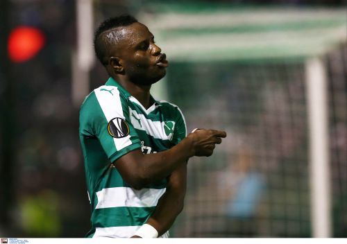 "Τρελάθηκε" ο Γουακάσο με την κόκκινη! (pics)