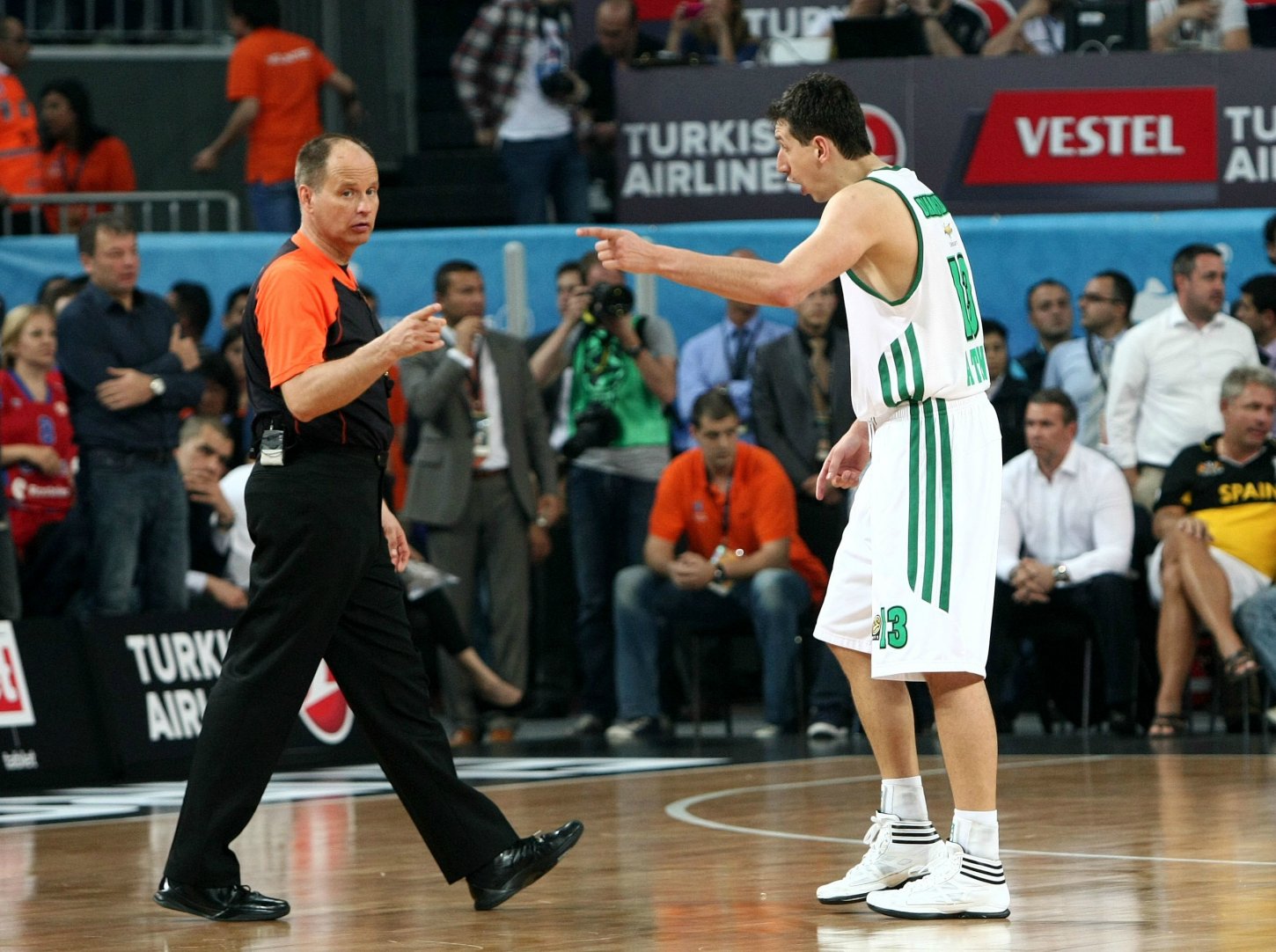 FINAL 4 2017: Ξανά εκεί όπου έγινε η μεγαλύτερη ΚΛΟΠΗ! [vid]