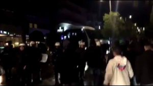 Αποδοκίμασαν έντονα: Στο ξενοδοχείο 50 οπαδοί! (vid-pics)