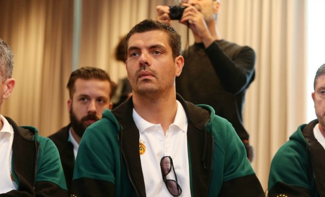 Θύμα της συμμορίας των Ρομά και ο Τσαρτσαρής!