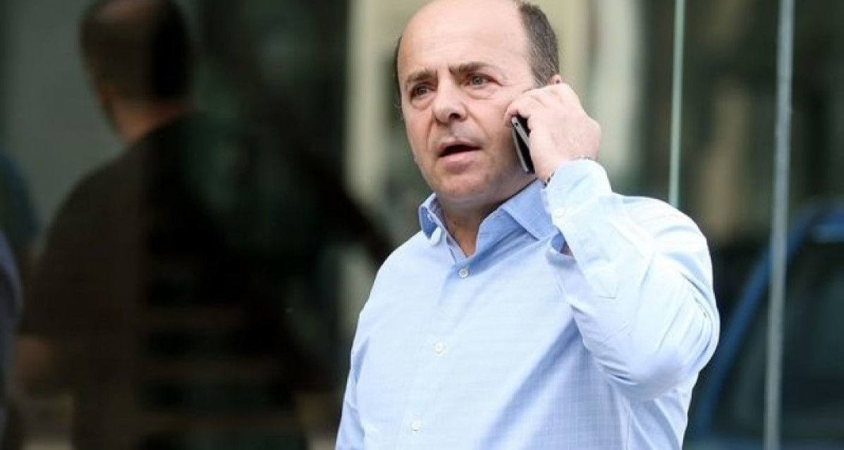 Η απάντηση Αλαφούζου σε Καραπαπά