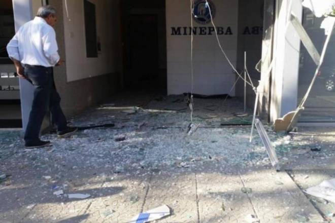 κωστακης Κουτσοκουμνης