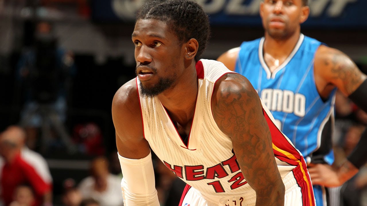 Στολ και Ουέμπερ σε πρώτο πλάνο στον Εξάστερο [vids]