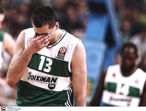 Κάτι της χρωστάει