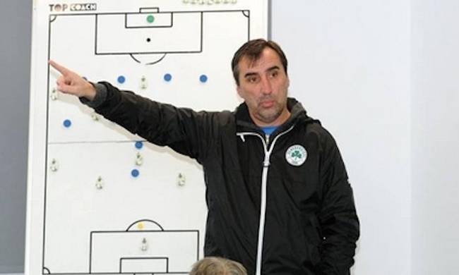 Στην έξοδο ο Σαμαράς