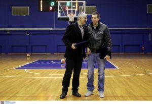 Τιμώμενο πρόσωπο ο Διαμαντίδης (pics) Τιμώμενο πρόσωπο ο Διαμαντίδης (pics)