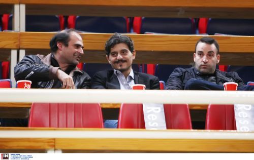 Στα αποδυτήρια ο Δ. Γιαννακόπουλος