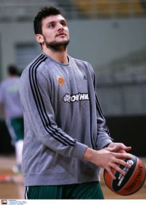 Ο Τζεντίλε με το τριφύλλι (pics)