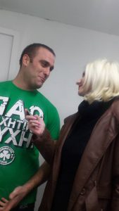 Το newspao.gr σας... βάζει στην οικογένεια της Άρσης Βαρών (pics)