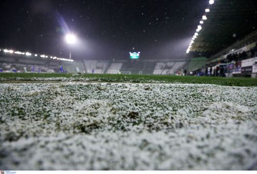 Πανέμορφες εικόνες από τη χιονισμένη Λεωφόρο!