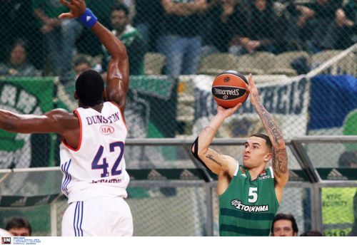 Οι ατάκες του Τζέιμς για τις βολές!