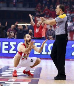 Πιο χαμηλά Λόλα (pics) Πιο χαμηλά Λόλα (pics)