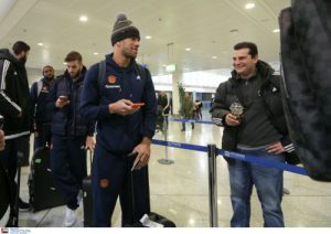 Με κέφι και χαβαλέ "πέταξε" για Βελιγράδι (pics) Με κέφι και χαβαλέ "πέταξε" για Βελιγράδι (pics)