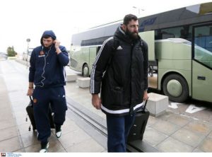 Με κέφι και χαβαλέ "πέταξε" για Βελιγράδι (pics) Με κέφι και χαβαλέ "πέταξε" για Βελιγράδι (pics)