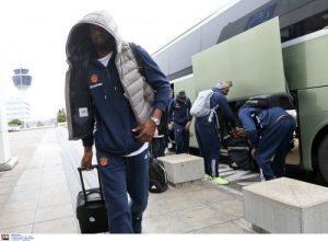 Με κέφι και χαβαλέ "πέταξε" για Βελιγράδι (pics) Με κέφι και χαβαλέ "πέταξε" για Βελιγράδι (pics)