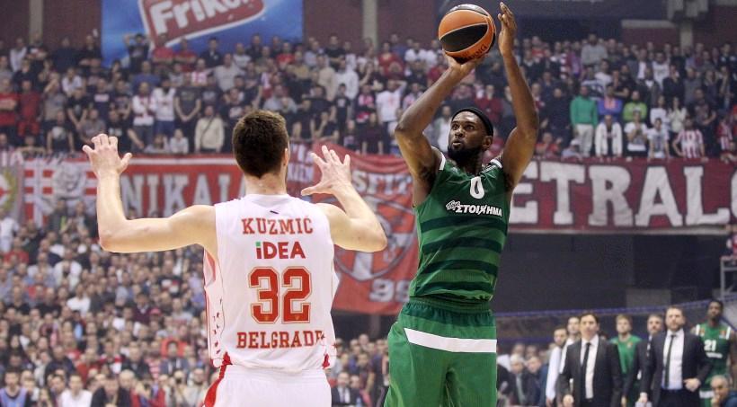 Στα αποδυτήρια του Ερυθρού Αστέρα ο Πασκουάλ