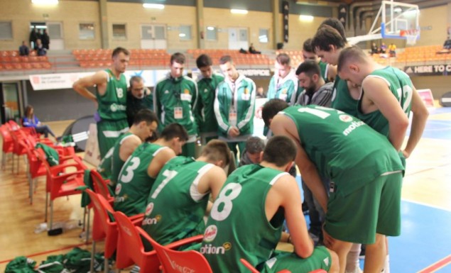 Εκπληκτικός Καλαϊτζάκης αλλά ήττα για τους έφηβους στην Euroleague