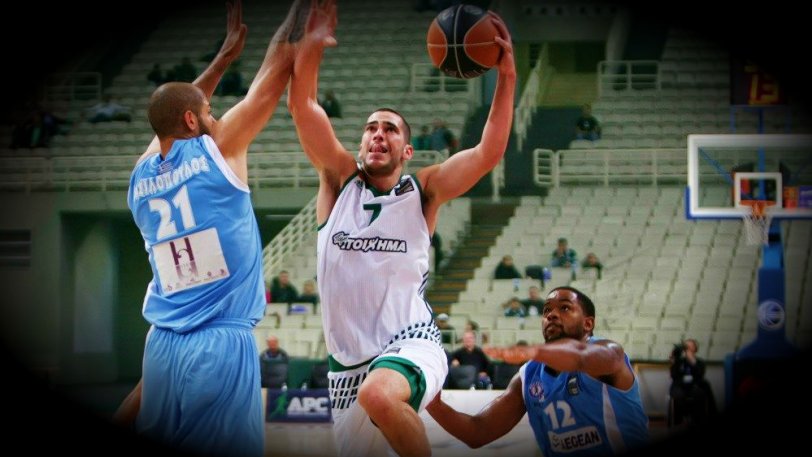 Πανό με νόημα από τους φίλους του Εξάστερου στη Ρόδο