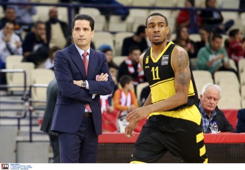 Σφαιρόπουλε, ξαναμάθαμε τι γίνεται στην Ελλάδα! (pics)