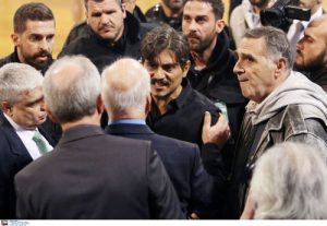 Ο έξαλλος Γιαννακόπουλος! (pic)