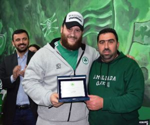 Έκοψε πίτα η Θύρα 13 Αμαλιάδας (pics) Έκοψε πίτα η Θύρα 13 Αμαλιάδας (pics)