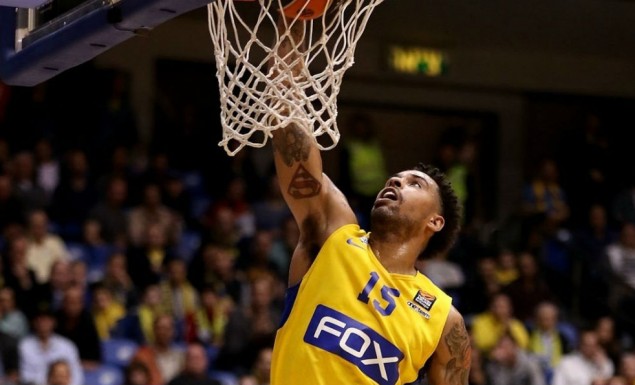 Νίκησε για τον... Εξάστερο η Μακάμπι!