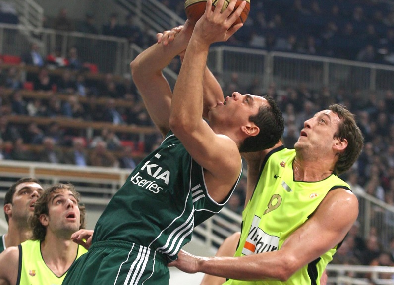 Το έχει ξανακάνει 4 φορές ο Εξάστερος (vids)