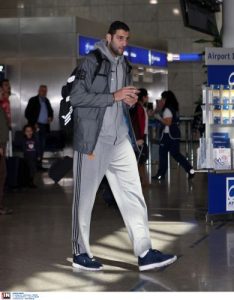 Με χαμόγελα και σε καλό κλίμα πέταξε για Τουρκία ο Εξάστερος (pics)