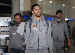 Με χαμόγελα και σε καλό κλίμα πέταξε για Τουρκία ο Εξάστερος (pics)