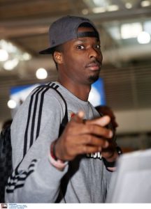 Με χαμόγελα και σε καλό κλίμα πέταξε για Τουρκία ο Εξάστερος (pics)