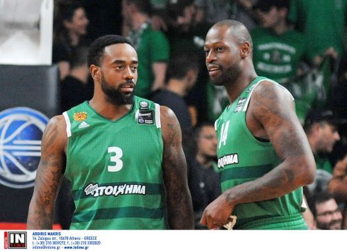 Το απέκτησε με Γκιστ