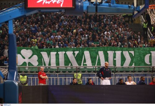 Δεν ξέχασαν τον Φιλόπουλο (pics)