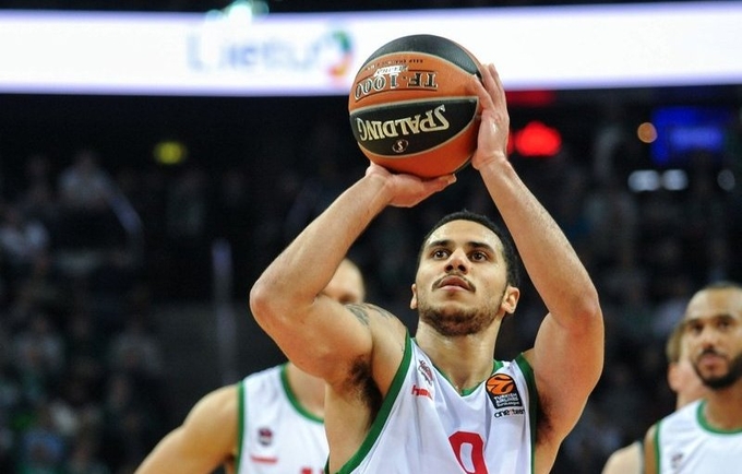 Αγριεμένη η Μπασκόνια πριν τον Εξάστερο