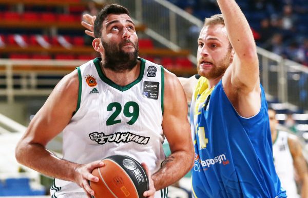 Αγγαρεία και κοιτάει... Αρμάνι