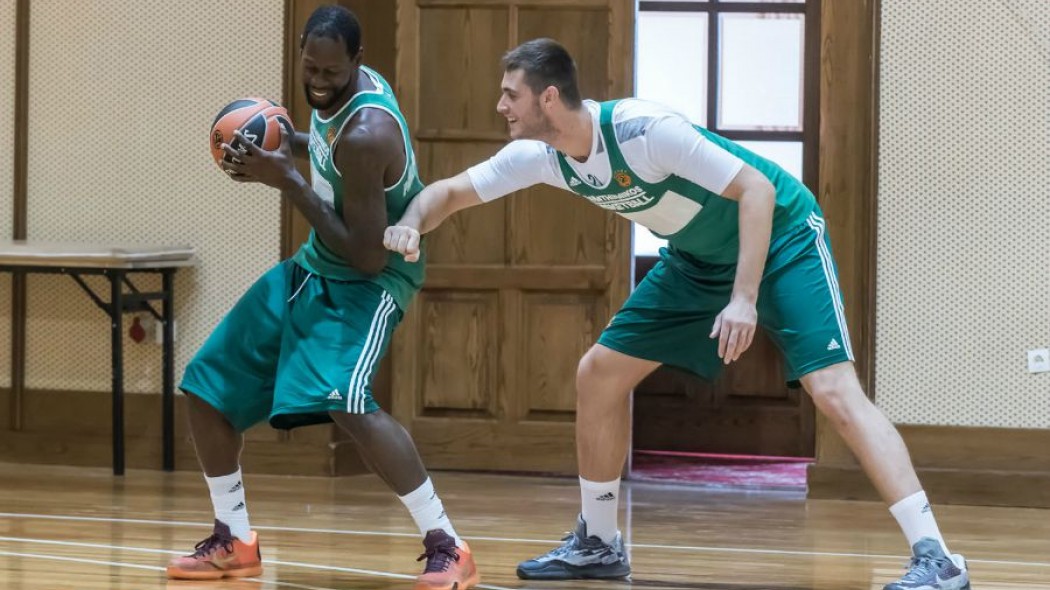 Επικό σχόλιο Γκιστ σε Παπαγιάννη (pic-vid)