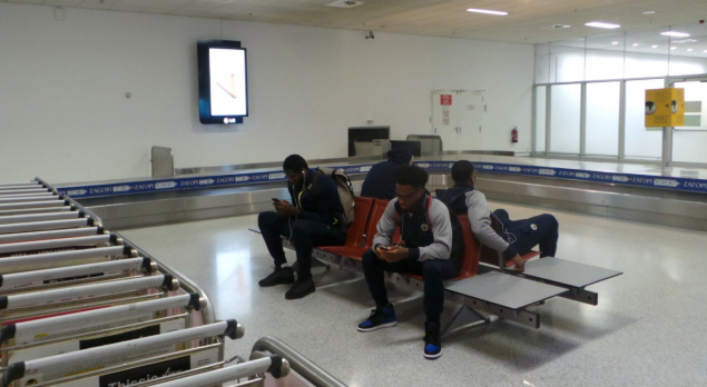 Έφτασε Αθήνα η Φενέρ (pics)