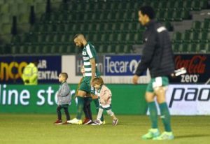 Ωραία σκηνή με Μολίνς μετά τη λήξη (pics) Ωραία σκηνή με Μολίνς μετά τη λήξη (pics)