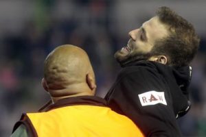 Η αποθέωση και η είσοδος του Παππά στη Θύρα 13! (pics)