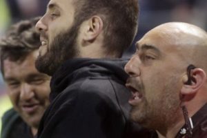 Η αποθέωση και η είσοδος του Παππά στη Θύρα 13! (pics)