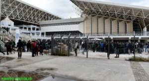 Χαμός έξω από το ΟΑΚΑ (pic)