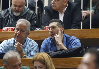 Όταν ο Διαμαντίδης συνάντησε τον Ζοτς στα αποδυτήρια του ΟΑΚΑ (vid)