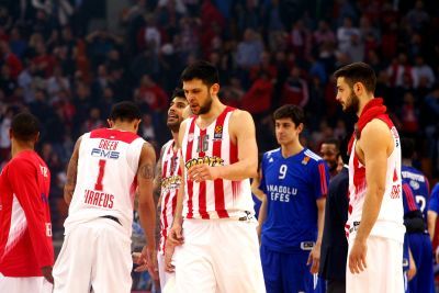 Αδιανόητο! Αποθεώνουν Γαύρο παρά την ήττα